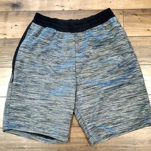 Nike Men's Dri-fit Active Heathered Gray Shorts